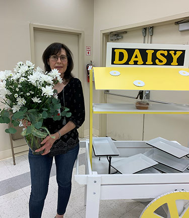 Bertha Acosta receives Daisy Award