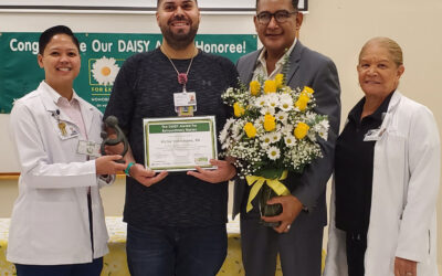 Valladares receives DAISY Award